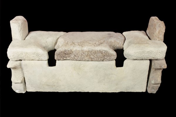 Roman toilet seat
